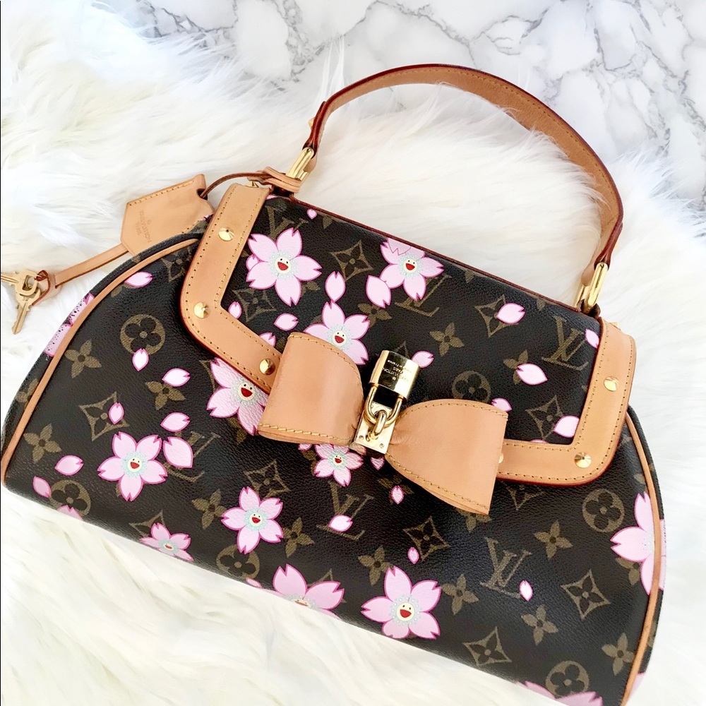 💯 Authentic Louis Vuitton Monogram Cherry Blossom